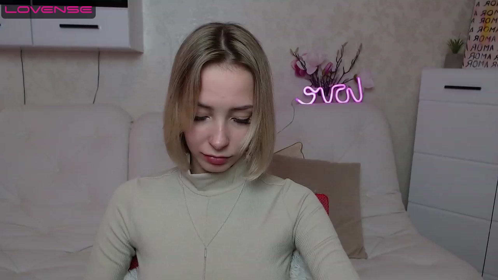 Gallery image thumbnail from Lady_lucky1's myfreecams stream on, 04/15/2023, 16:09 image 11 of 20
