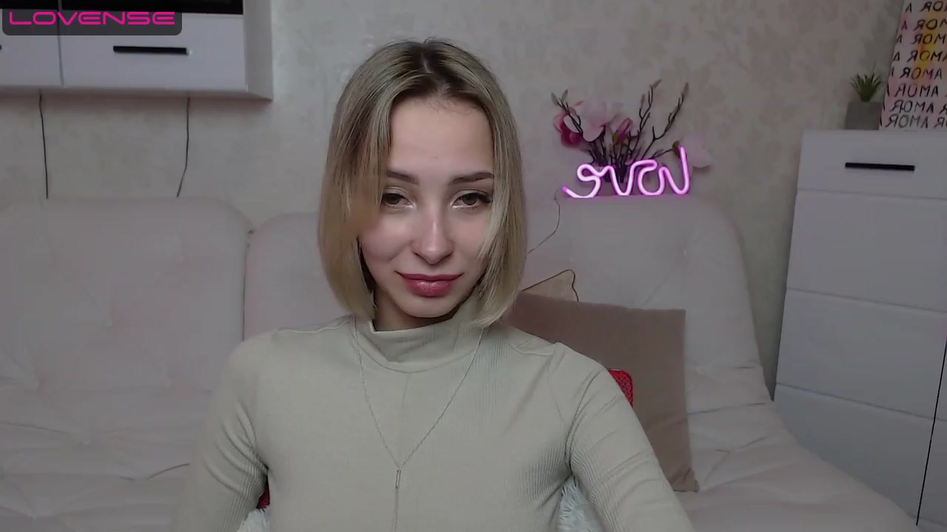 Gallery image thumbnail from Lady_lucky1's myfreecams stream on, 04/15/2023, 16:09 image 10 of 20