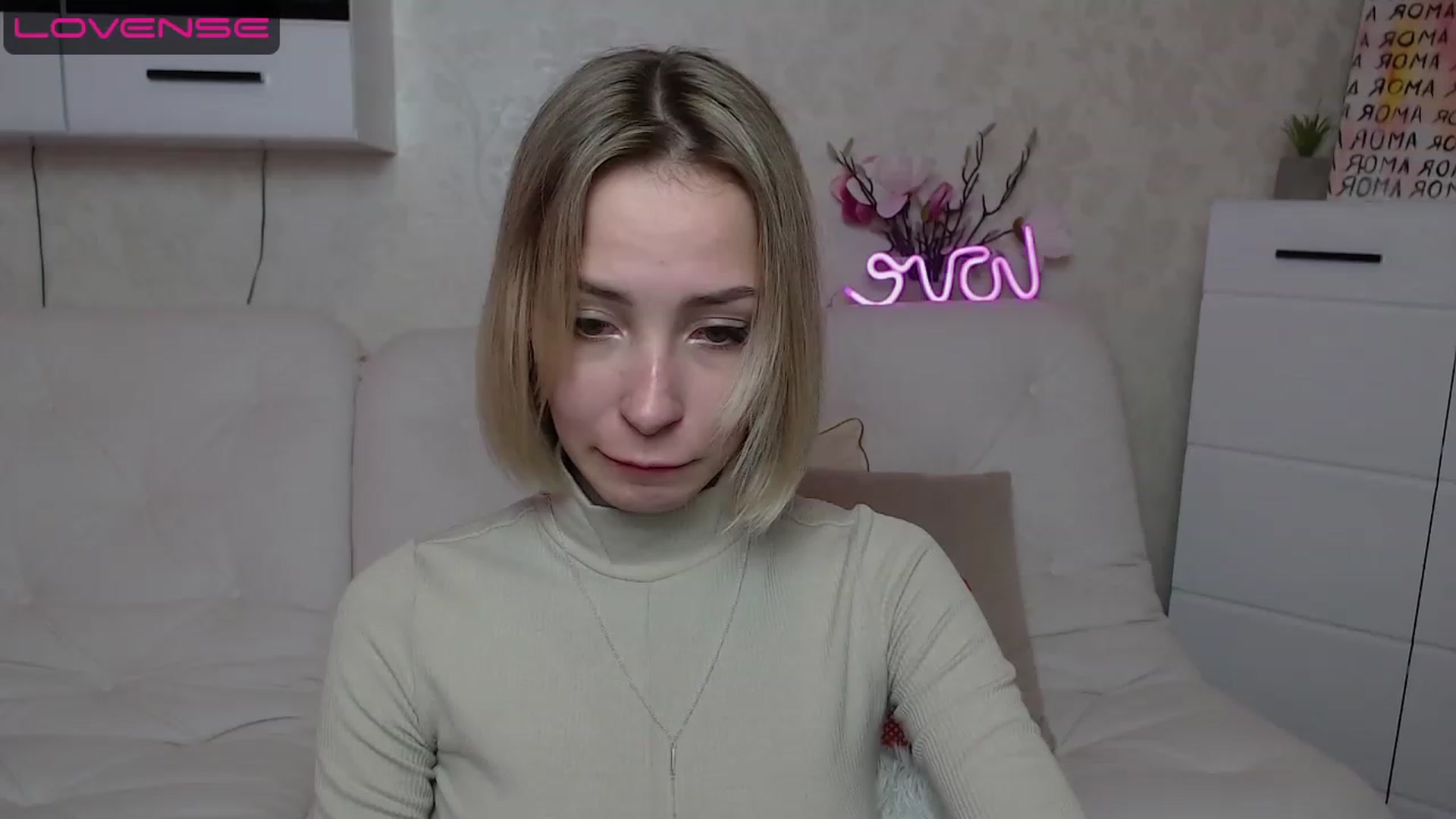 Gallery image thumbnail from Lady_lucky1's myfreecams stream on, 04/15/2023, 16:09 image 20 of 20