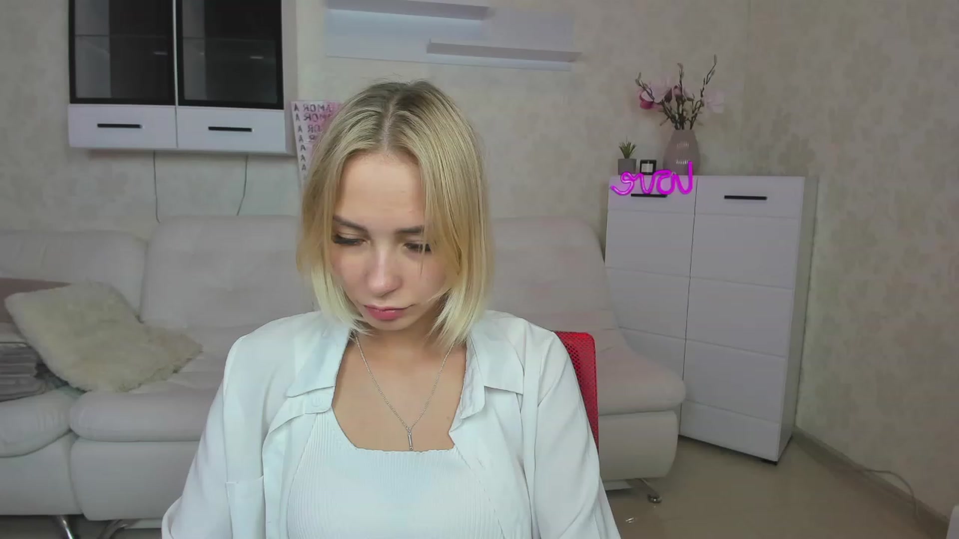 Gallery image thumbnail from Lady_lucky1's myfreecams stream on, 05/30/2023, 18:01 image 4 of 20