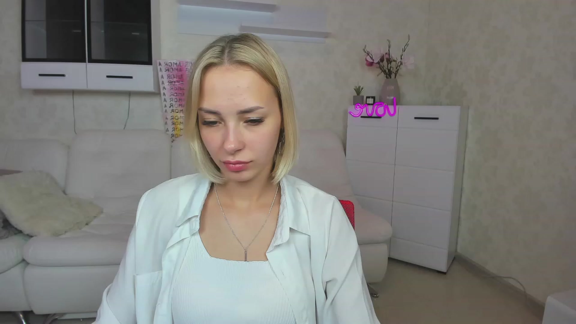 Gallery image thumbnail from Lady_lucky1's myfreecams stream on, 05/30/2023, 18:01 image 13 of 20