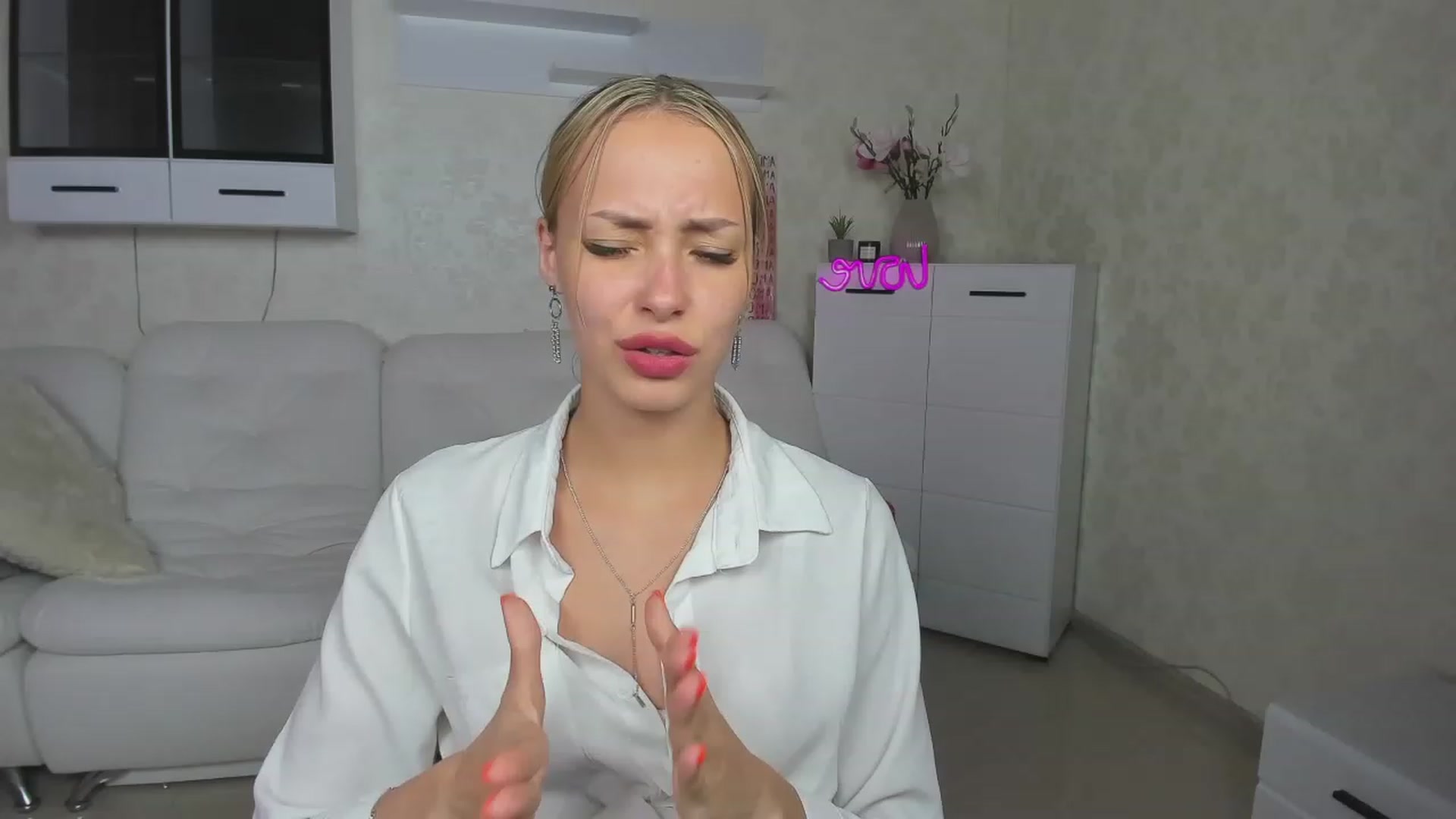 Gallery image thumbnail from Lady_lucky1's myfreecams stream on, 05/31/2023, 18:44 image 6 of 20