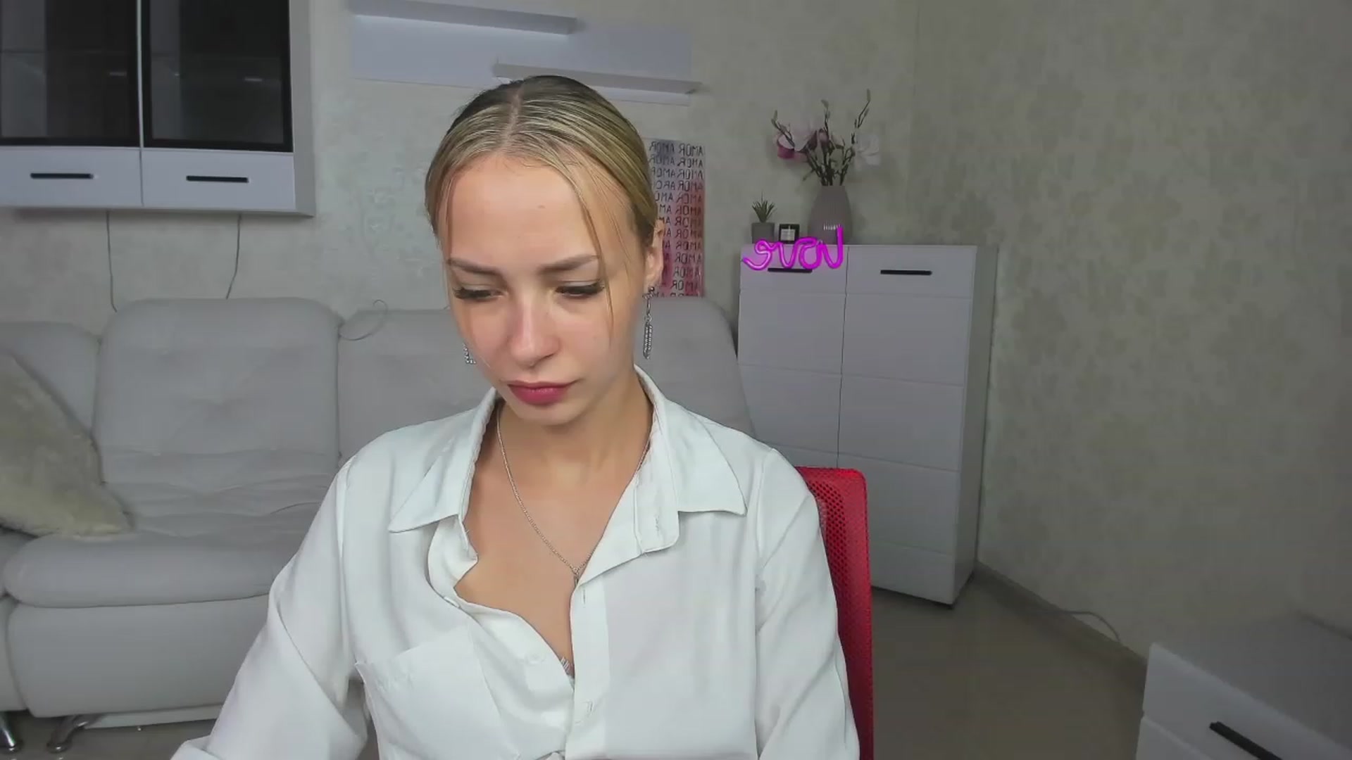 Gallery image thumbnail from Lady_lucky1's myfreecams stream on, 05/31/2023, 18:44 image 20 of 20