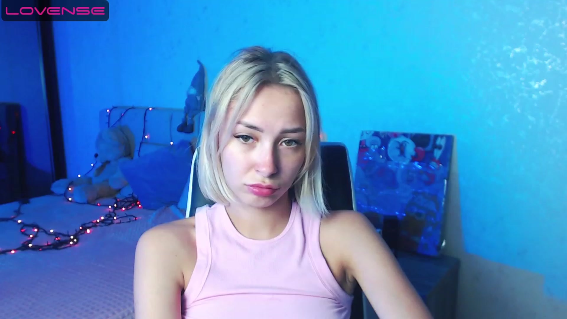 Gallery image thumbnail from Lady_lucky1's myfreecams stream on, 06/02/2023, 17:49 image 2 of 20