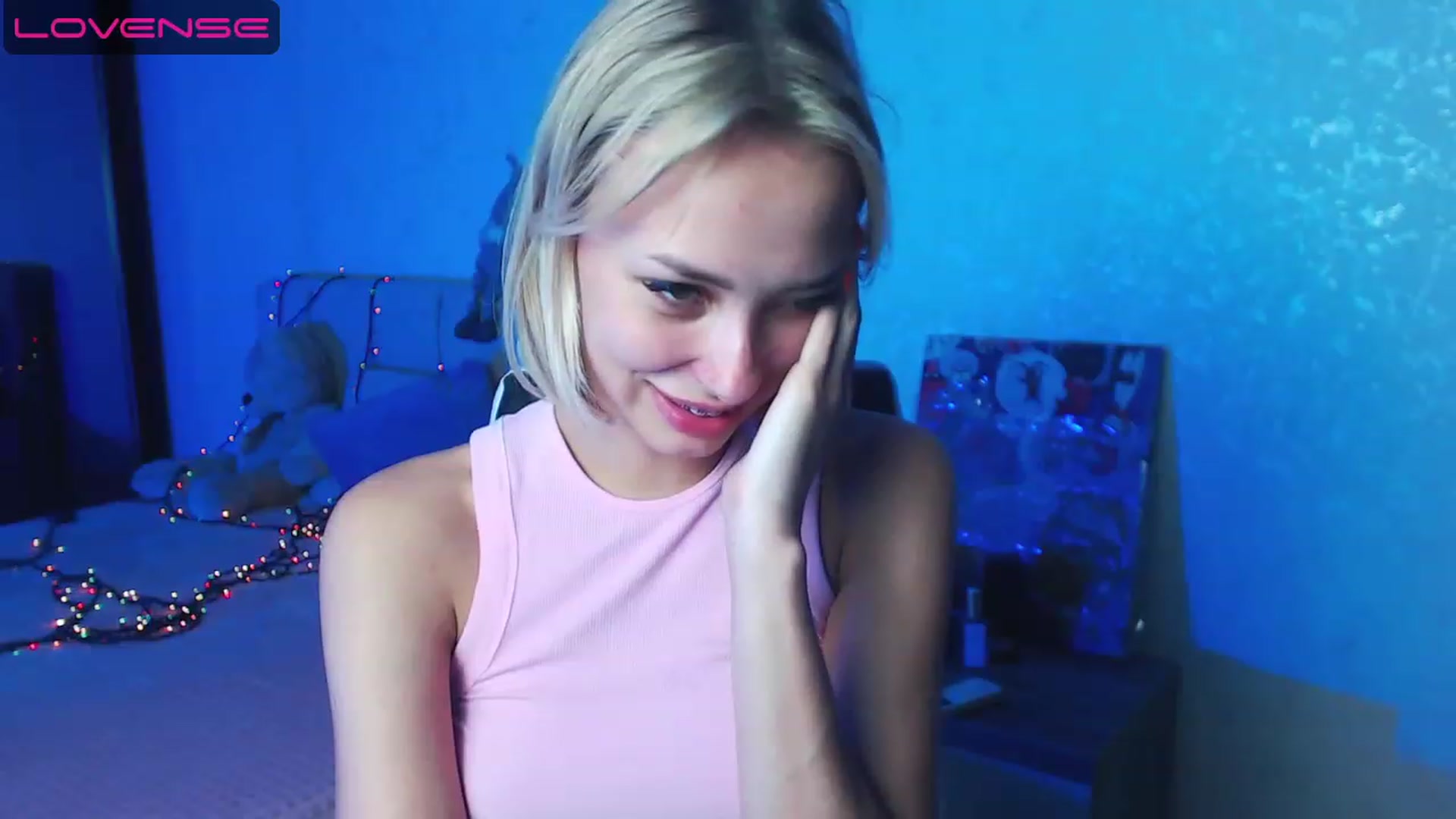 Gallery image thumbnail from Lady_lucky1's myfreecams stream on, 06/02/2023, 17:49 image 8 of 20