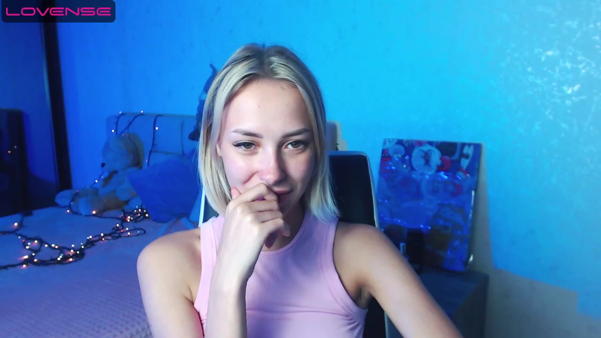 Gallery image thumbnail from Lady_lucky1's myfreecams stream on, 06/02/2023, 17:49 image 6 of 20