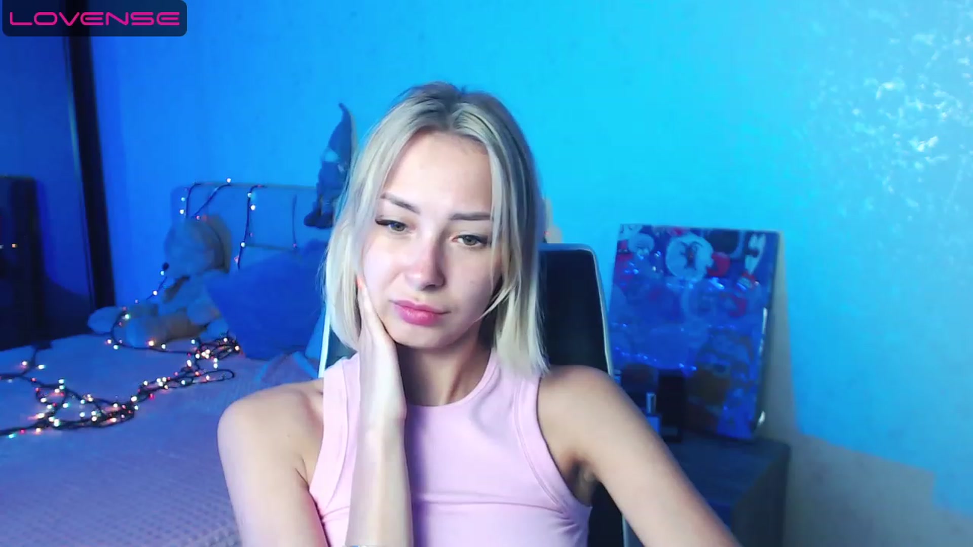 Gallery image thumbnail from Lady_lucky1's myfreecams stream on, 06/02/2023, 17:49 image 4 of 20