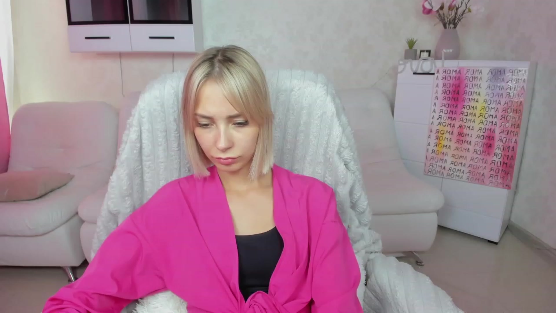 Gallery image thumbnail from Lady_lucky1's myfreecams stream on, 06/10/2023, 15:29 image 7 of 20