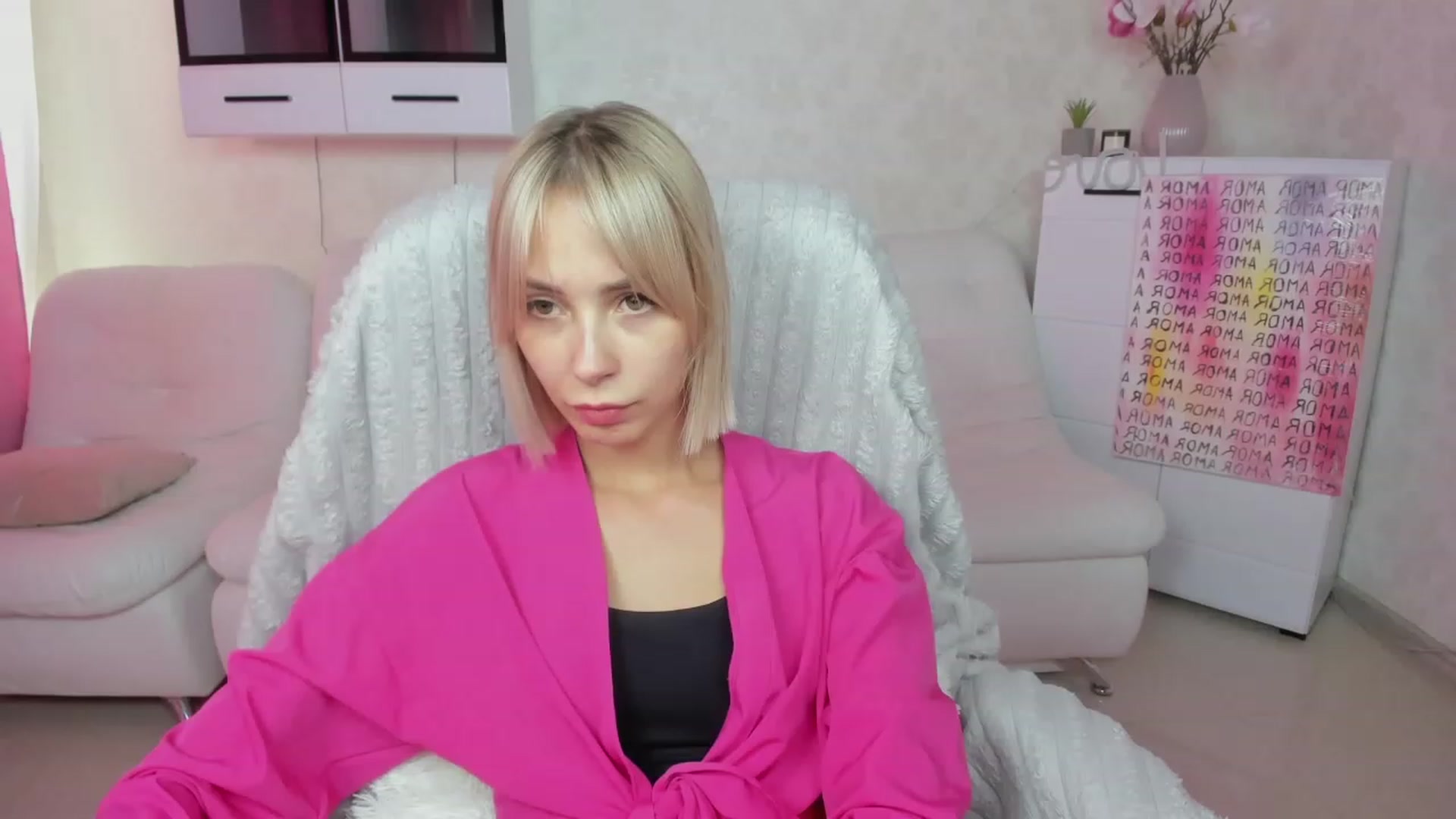 Gallery image thumbnail from Lady_lucky1's myfreecams stream on, 06/10/2023, 15:29 image 1 of 20