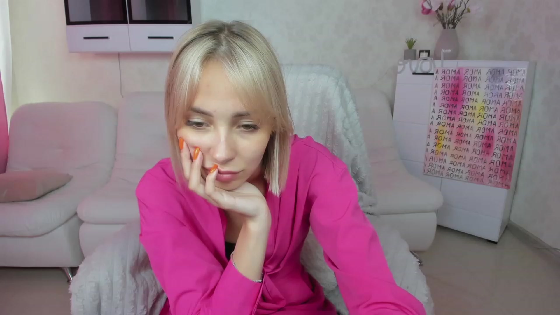 Gallery image thumbnail from Lady_lucky1's myfreecams stream on, 06/10/2023, 15:29 image 8 of 20