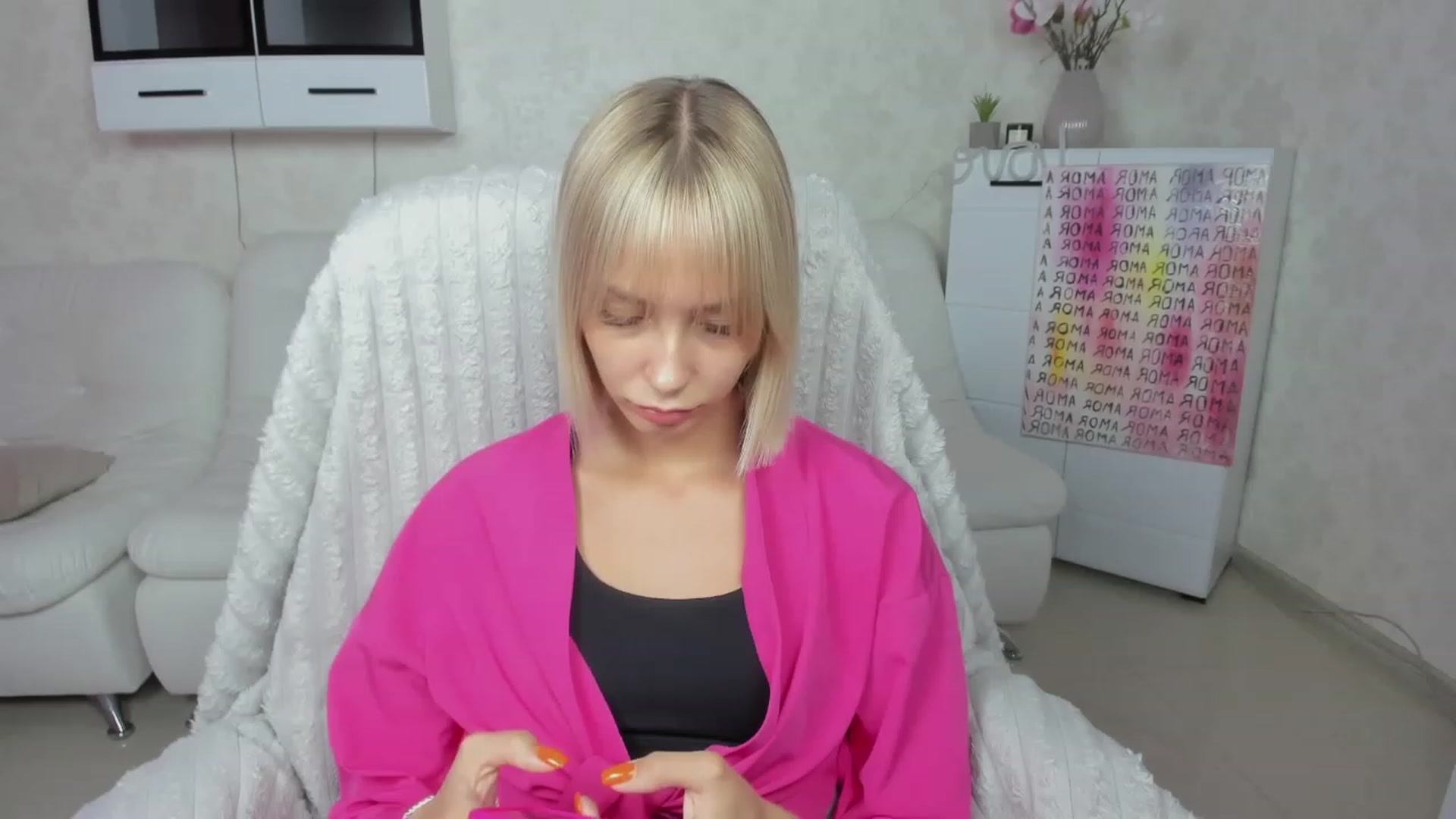 Gallery image thumbnail from Lady_lucky1's myfreecams stream on, 06/10/2023, 18:06 image 4 of 20