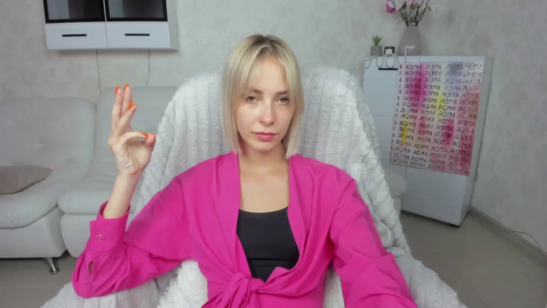 Gallery image thumbnail from Lady_lucky1's myfreecams stream on, 06/10/2023, 18:06 image 13 of 20