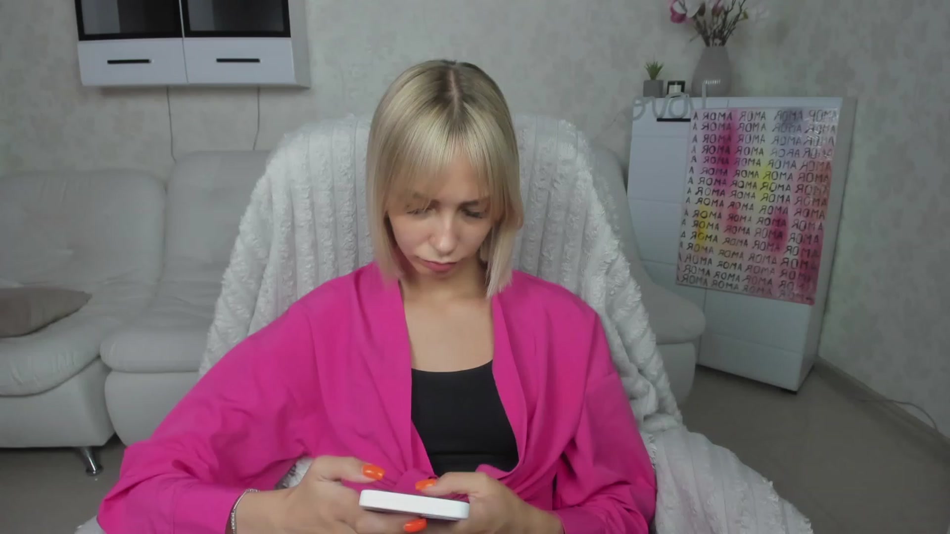 Gallery image thumbnail from Lady_lucky1's myfreecams stream on, 06/10/2023, 18:06 image 10 of 20