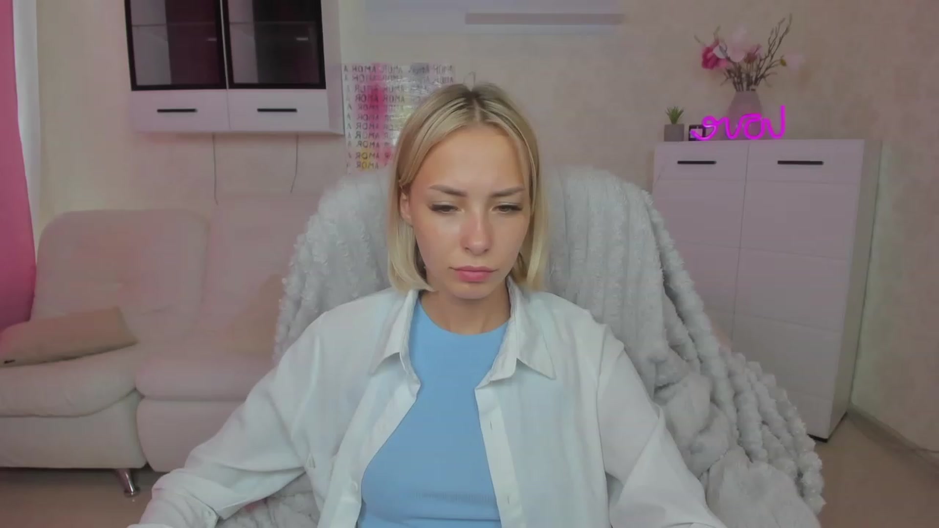 Gallery image thumbnail from Lady_lucky1's myfreecams stream on, 06/16/2023, 16:41 image 11 of 20
