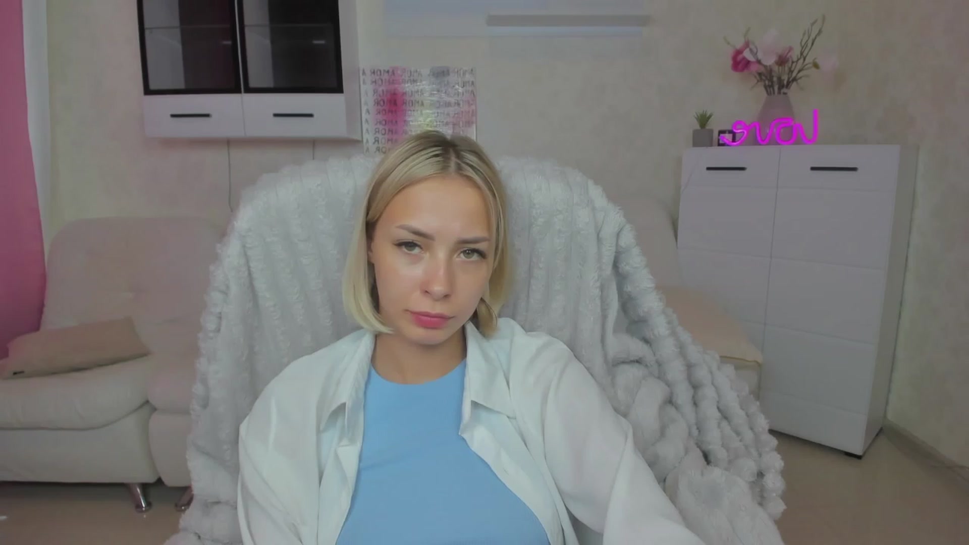 Gallery image thumbnail from Lady_lucky1's myfreecams stream on, 06/16/2023, 16:41 image 20 of 20