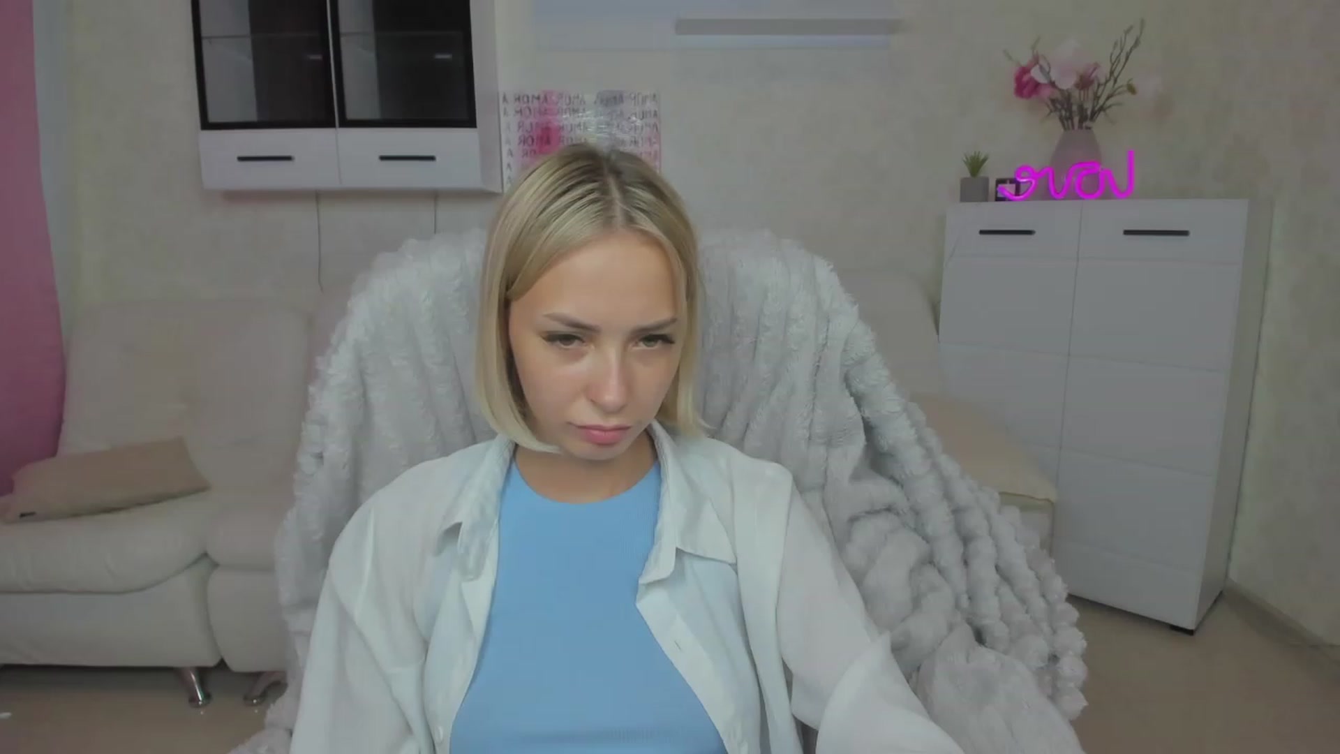 Gallery image thumbnail from Lady_lucky1's myfreecams stream on, 06/16/2023, 17:53 image 1 of 20