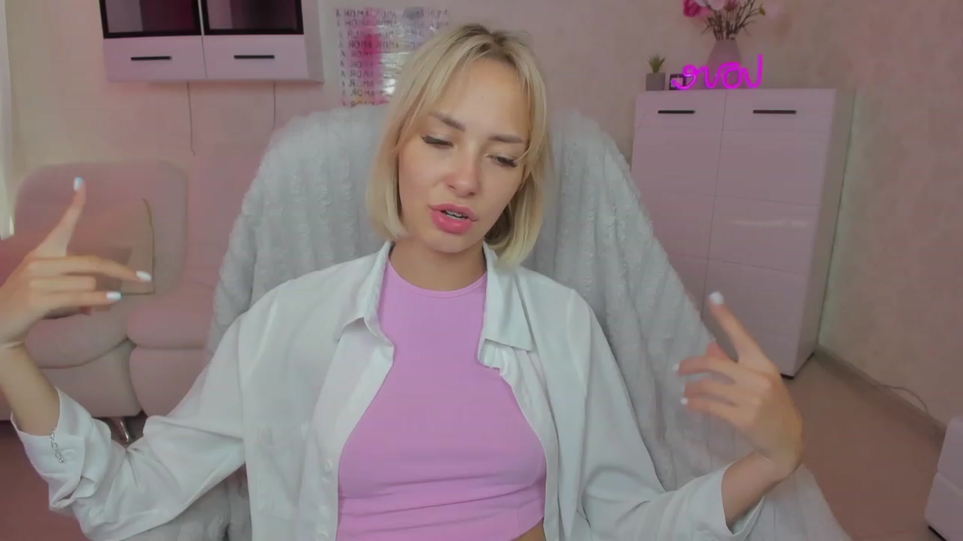Gallery image thumbnail from Lady_lucky1's myfreecams stream on, 06/20/2023, 06:29 image 2 of 20