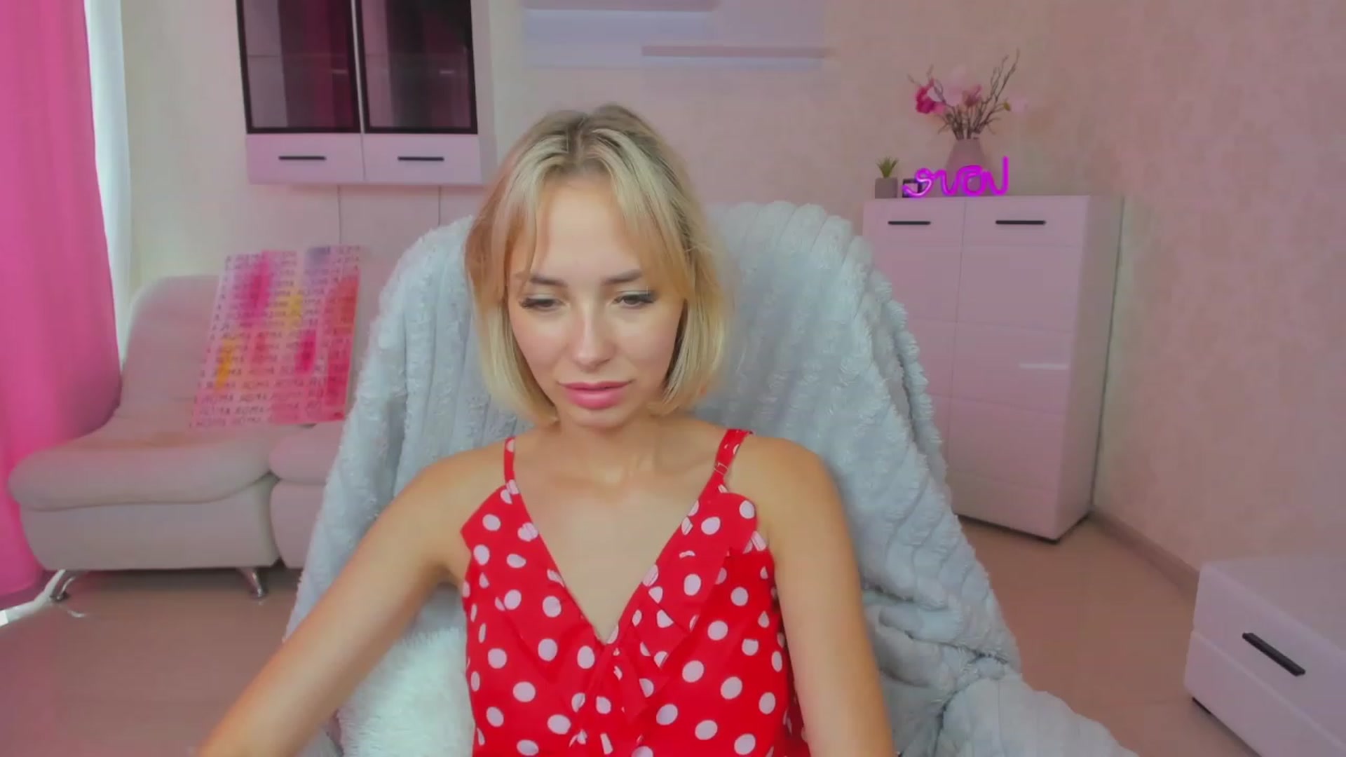 Gallery image thumbnail from Lady_lucky1's myfreecams stream on, 06/24/2023, 06:47 image 14 of 20