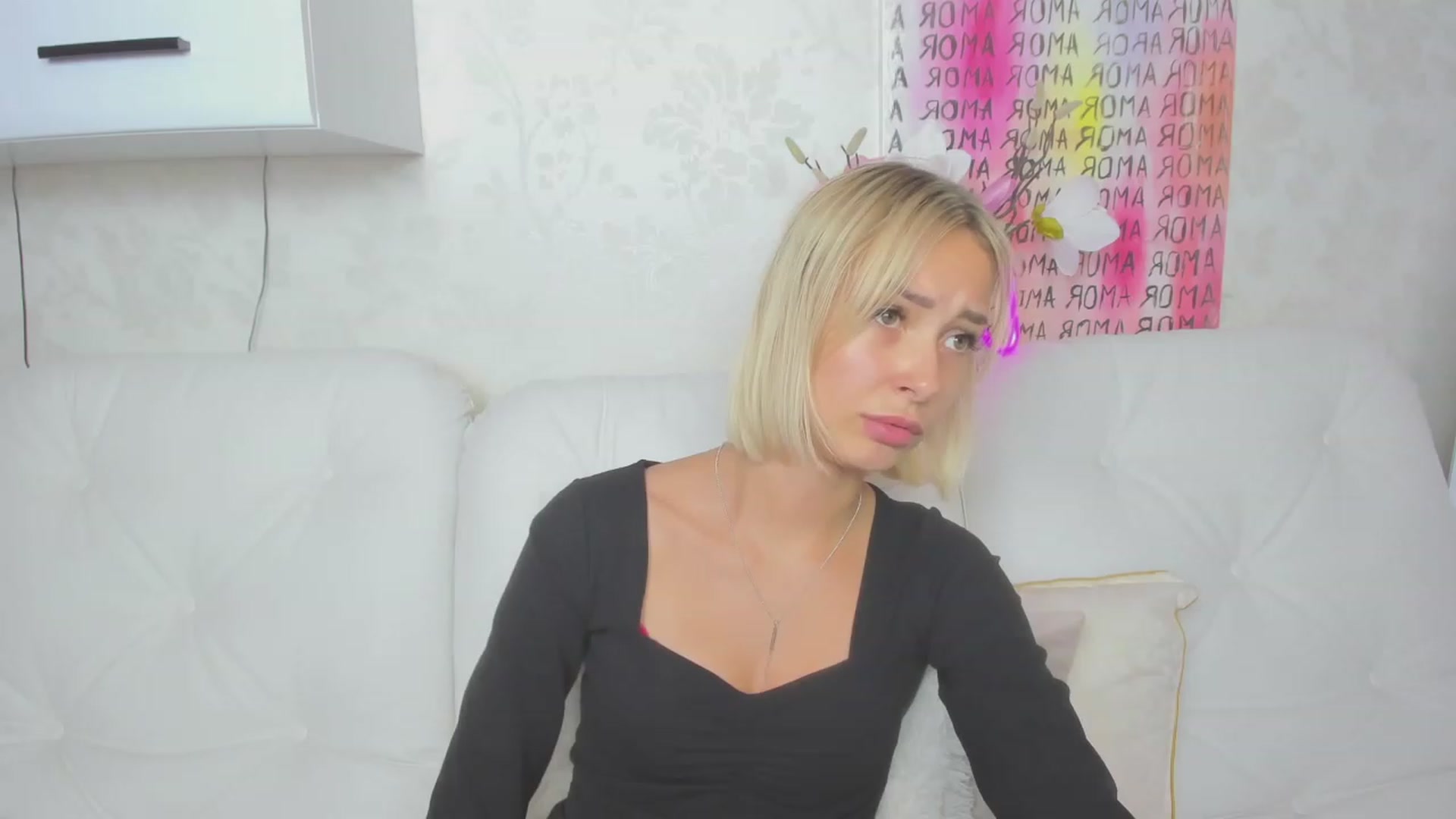Gallery image thumbnail from Lady_lucky1's myfreecams stream on, 06/28/2023, 18:29 image 17 of 20