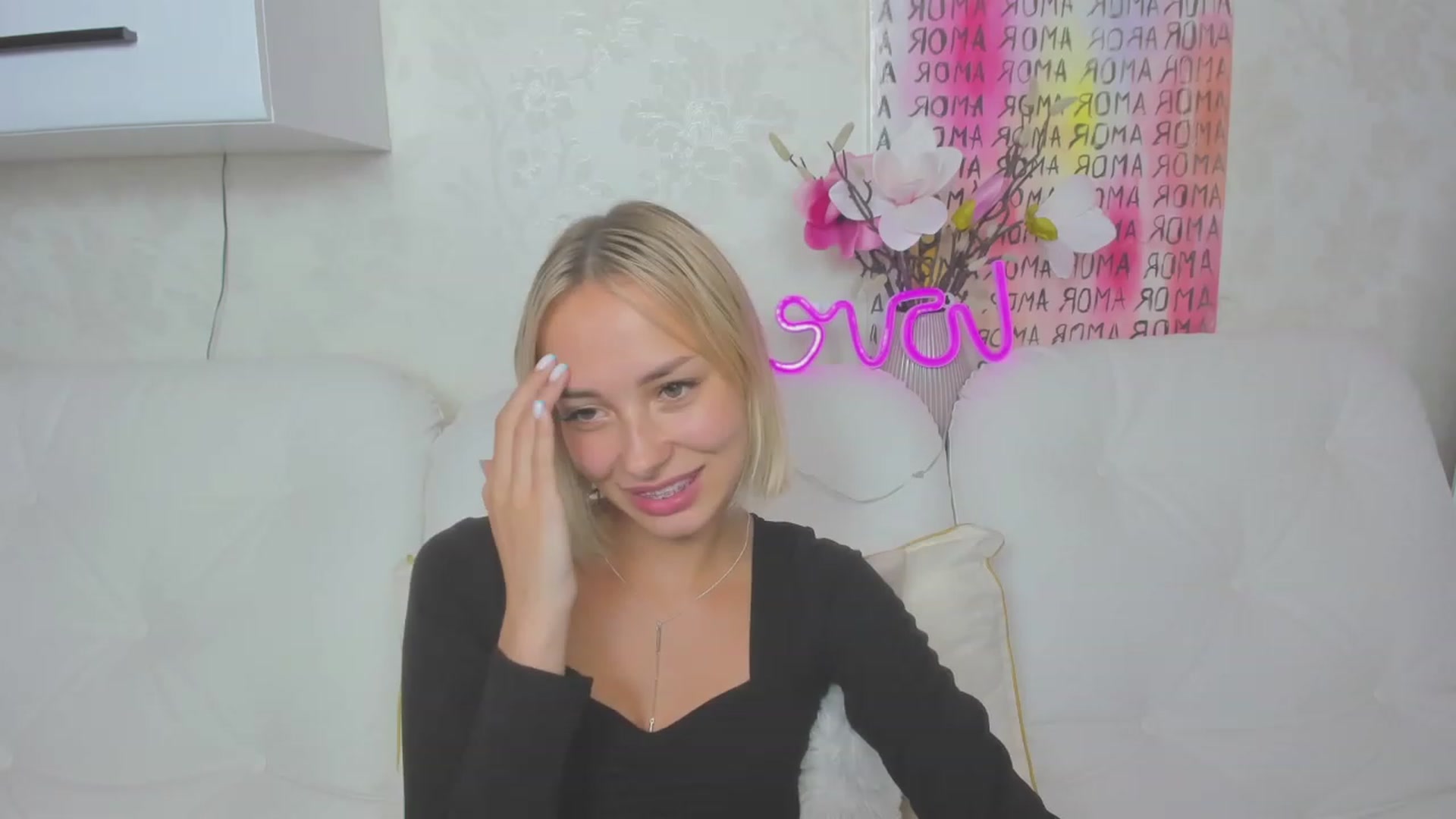 Gallery image thumbnail from Lady_lucky1's myfreecams stream on, 06/28/2023, 18:29 image 8 of 20