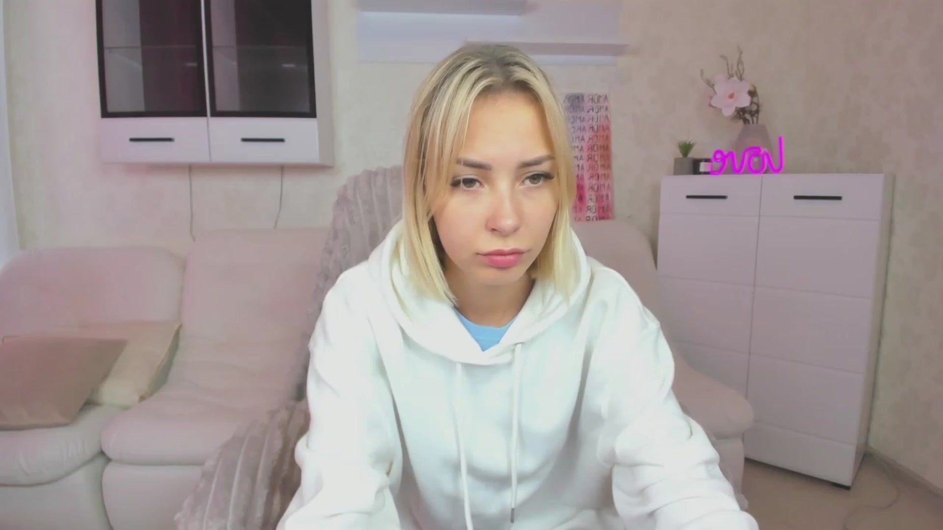 Gallery image thumbnail from Lady_lucky1's myfreecams stream on, 07/10/2023, 04:37 image 20 of 20