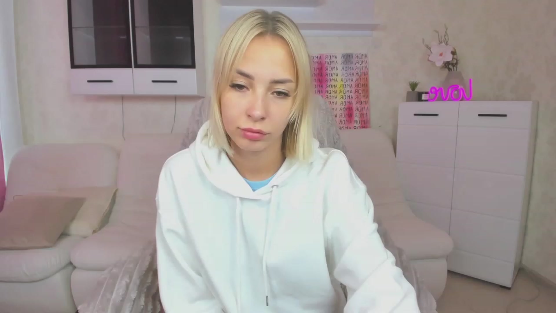 Gallery image thumbnail from Lady_lucky1's myfreecams stream on, 07/10/2023, 04:37 image 5 of 20