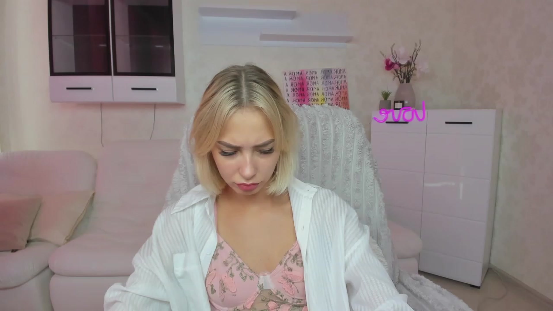 Gallery image thumbnail from Lady_lucky1's myfreecams stream on, 07/13/2023, 14:50 image 18 of 20