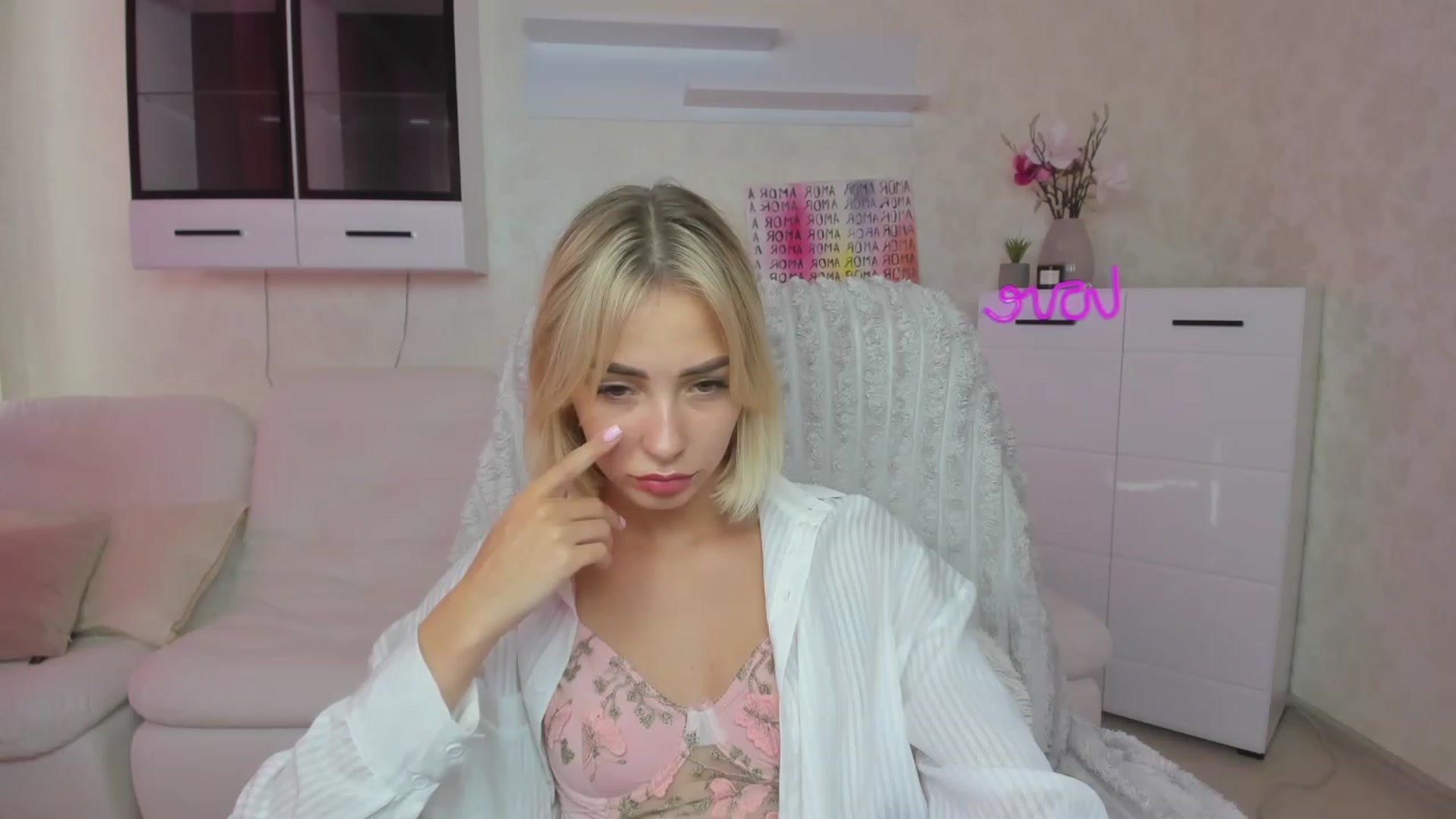 Gallery image thumbnail from Lady_lucky1's myfreecams stream on, 07/13/2023, 14:50 image 19 of 20