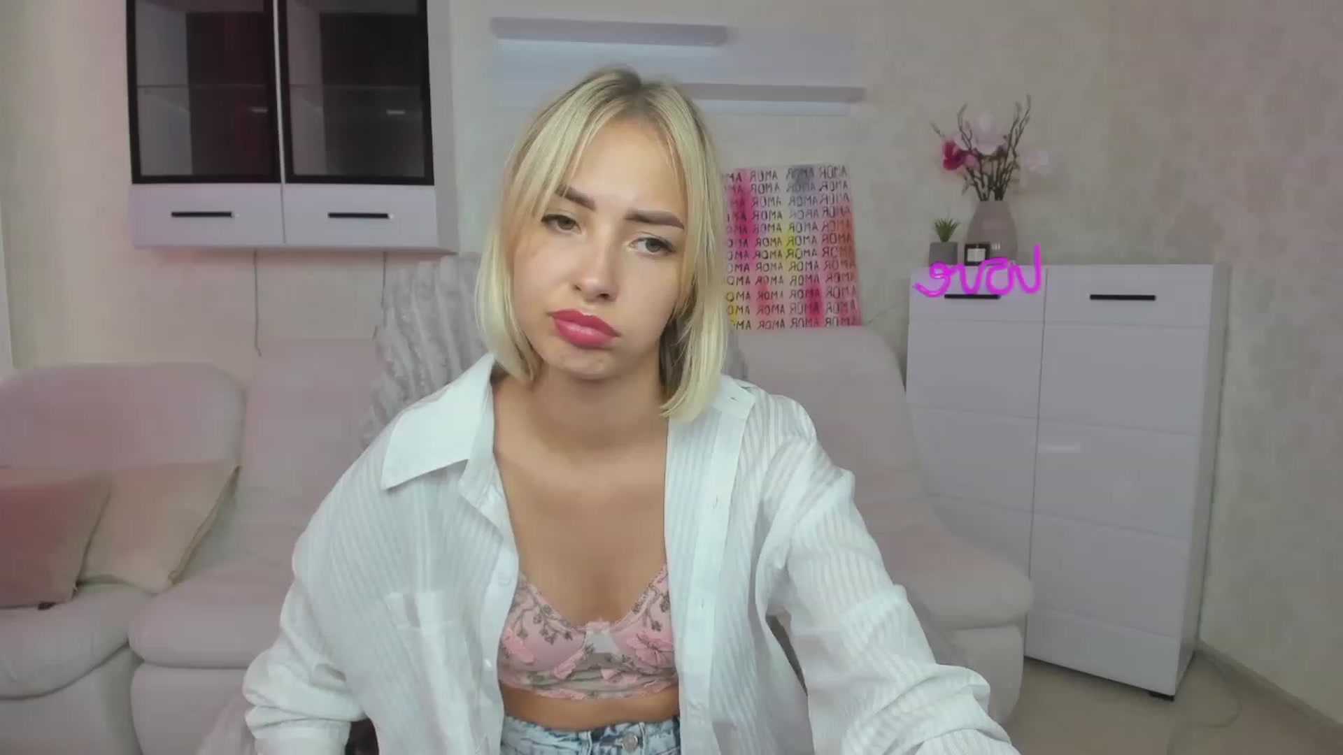 Gallery image thumbnail from Lady_lucky1's myfreecams stream on, 07/13/2023, 15:50 image 11 of 20