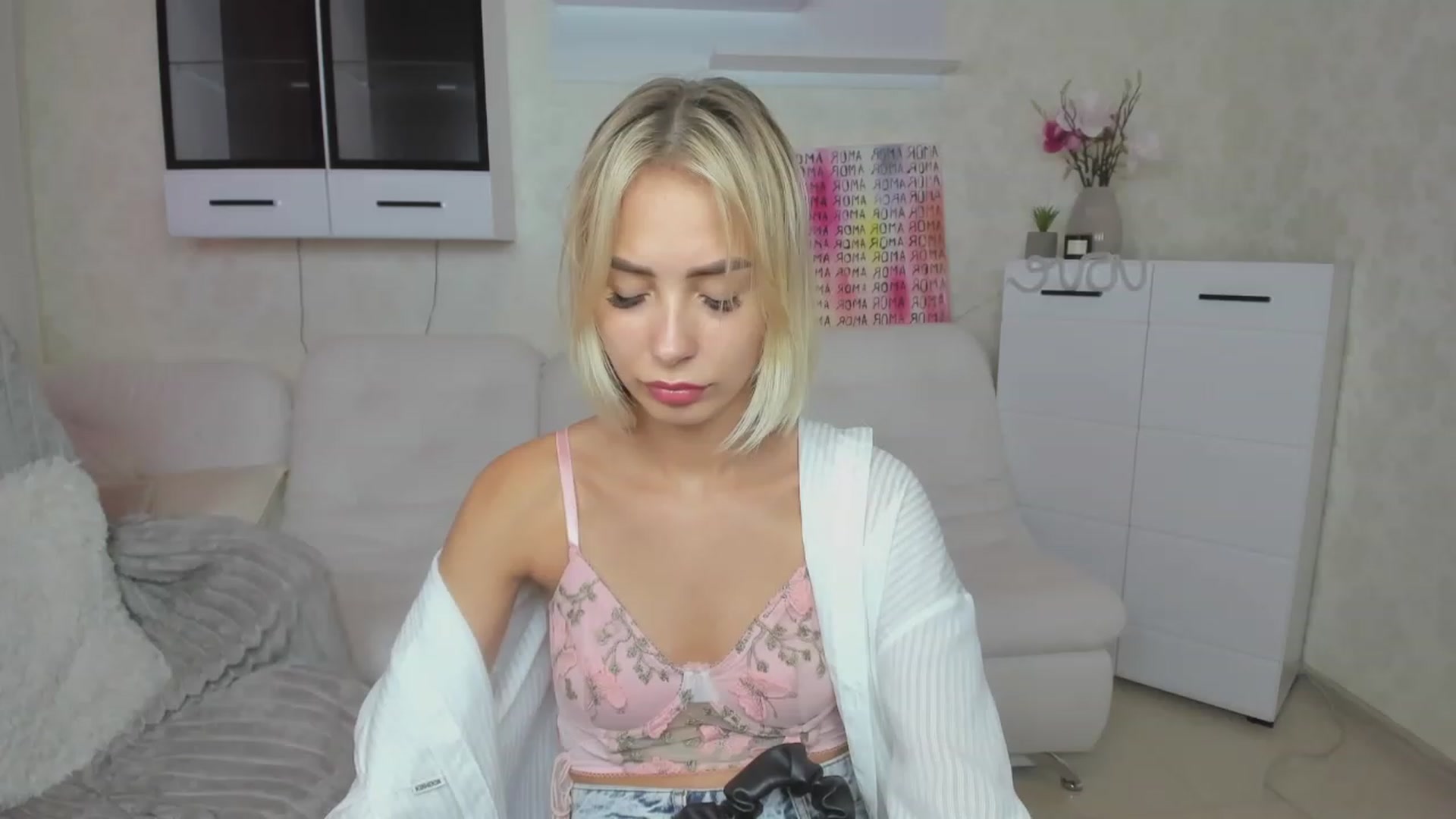 Gallery image thumbnail from Lady_lucky1's myfreecams stream on, 07/13/2023, 17:07 image 20 of 20