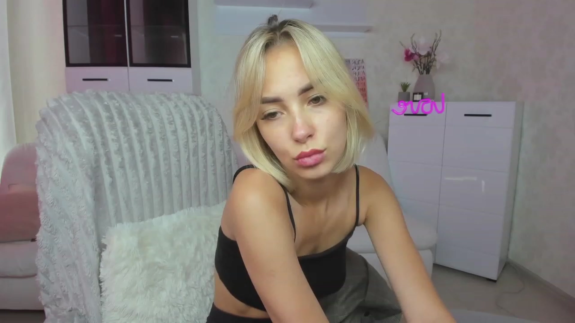 Gallery image thumbnail from Lady_lucky1's myfreecams stream on, 07/14/2023, 15:13 image 16 of 20