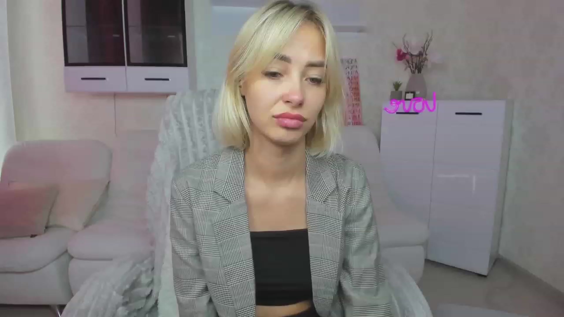 Gallery image thumbnail from Lady_lucky1's myfreecams stream on, 07/14/2023, 15:13 image 18 of 20