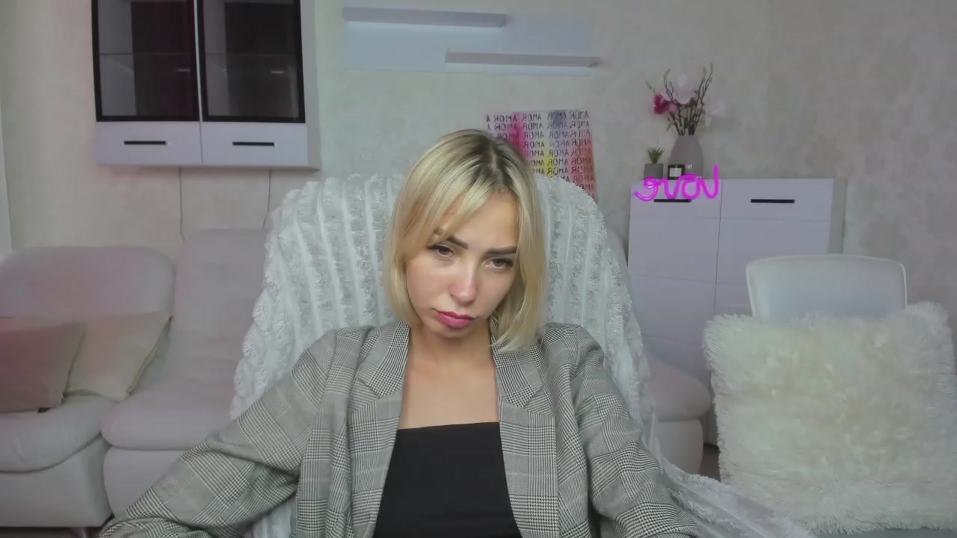 Gallery image thumbnail from Lady_lucky1's myfreecams stream on, 07/14/2023, 16:42 image 8 of 20