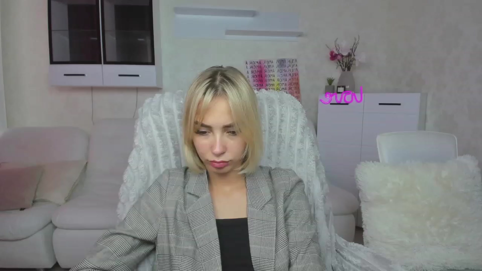 Gallery image thumbnail from Lady_lucky1's myfreecams stream on, 07/14/2023, 16:42 image 11 of 20