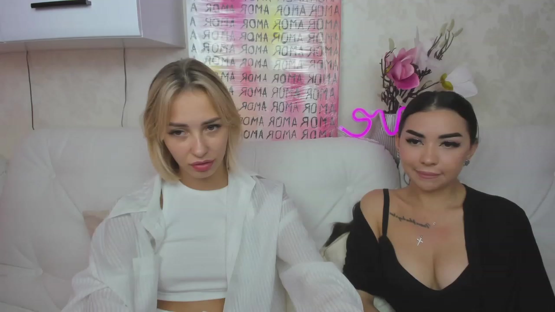 Gallery image thumbnail from Lady_lucky1's myfreecams stream on, 07/19/2023, 16:38 image 6 of 20