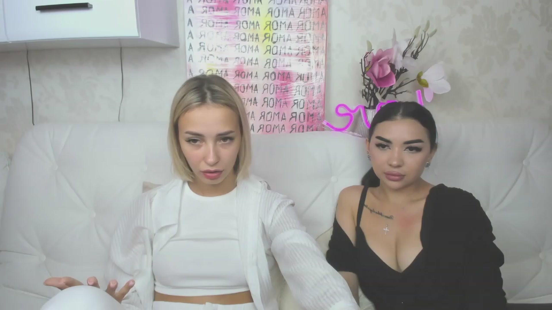 Gallery image thumbnail from Lady_lucky1's myfreecams stream on, 07/19/2023, 17:28 image 10 of 20
