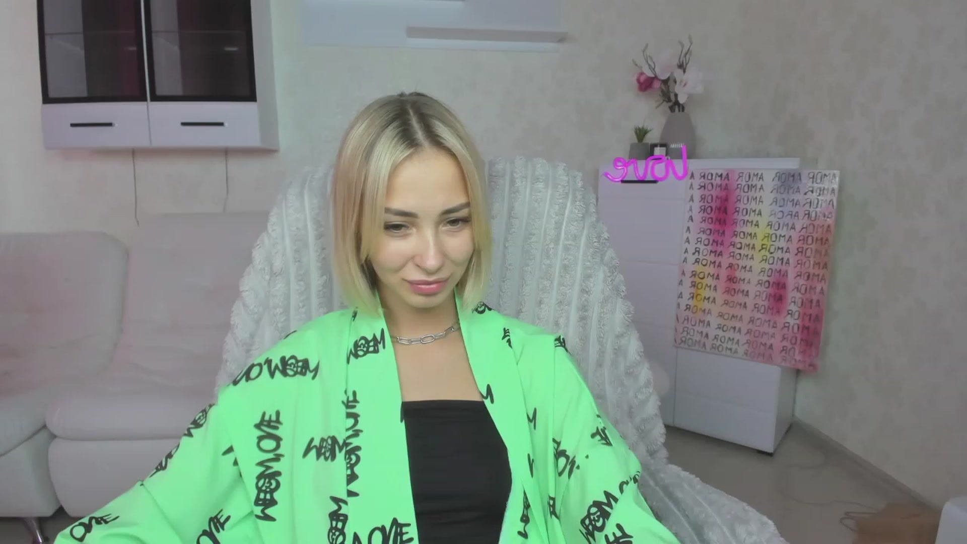 Gallery image thumbnail from Lady_lucky1's myfreecams stream on, 07/21/2023, 17:29 image 1 of 20