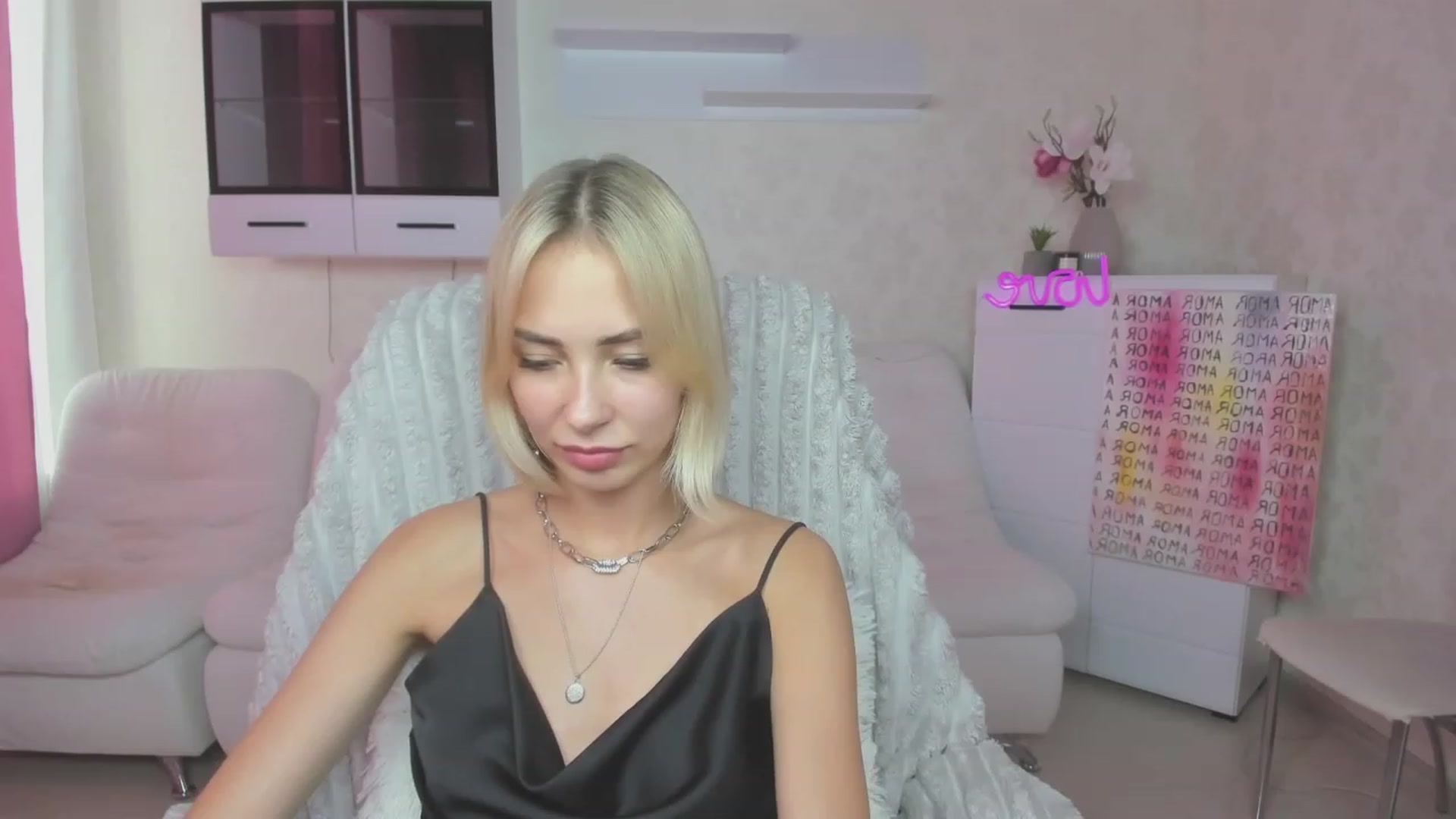 Gallery image thumbnail from Lady_lucky1's myfreecams stream on, 07/24/2023, 15:31 image 2 of 20