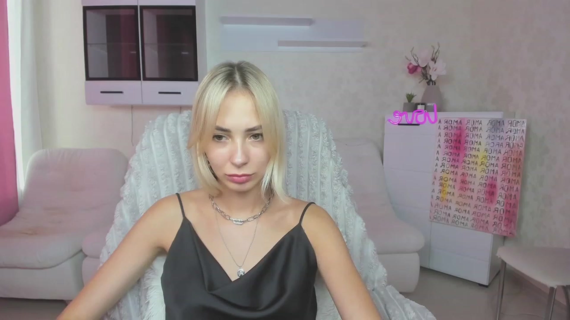 Gallery image thumbnail from Lady_lucky1's myfreecams stream on, 07/24/2023, 15:31 image 16 of 20