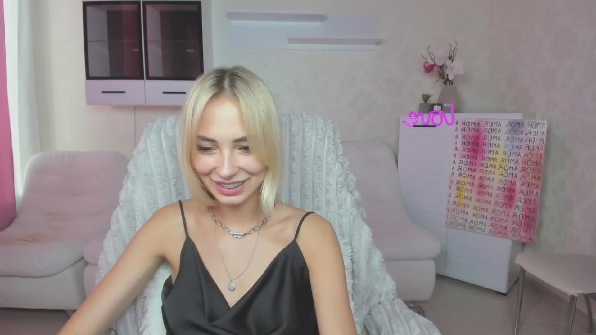 Gallery image thumbnail from Lady_lucky1's myfreecams stream on, 07/24/2023, 15:31 image 11 of 20