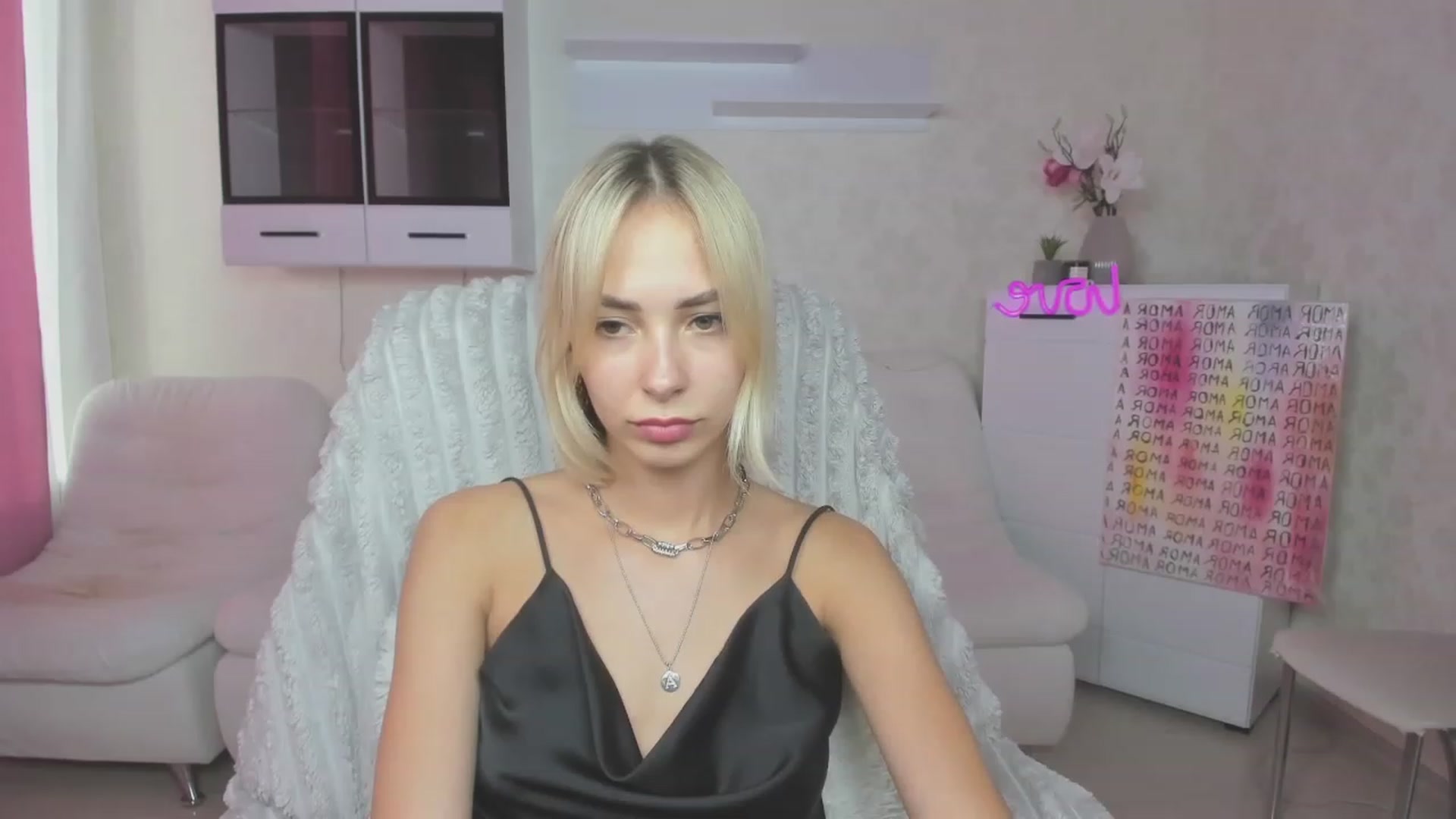 Gallery image thumbnail from Lady_lucky1's myfreecams stream on, 07/24/2023, 15:31 image 18 of 20