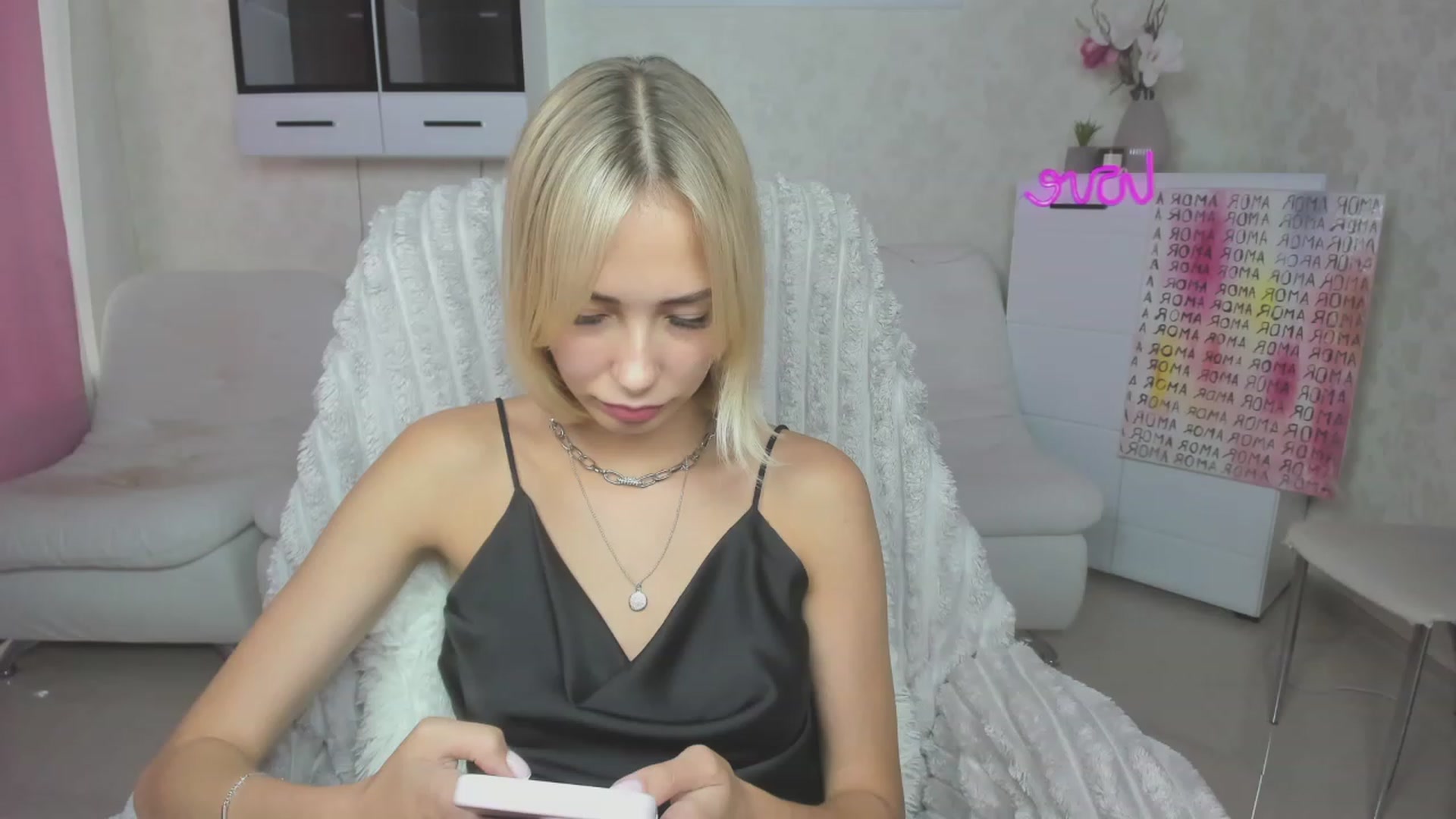 Gallery image thumbnail from Lady_lucky1's myfreecams stream on, 07/24/2023, 17:46 image 11 of 20