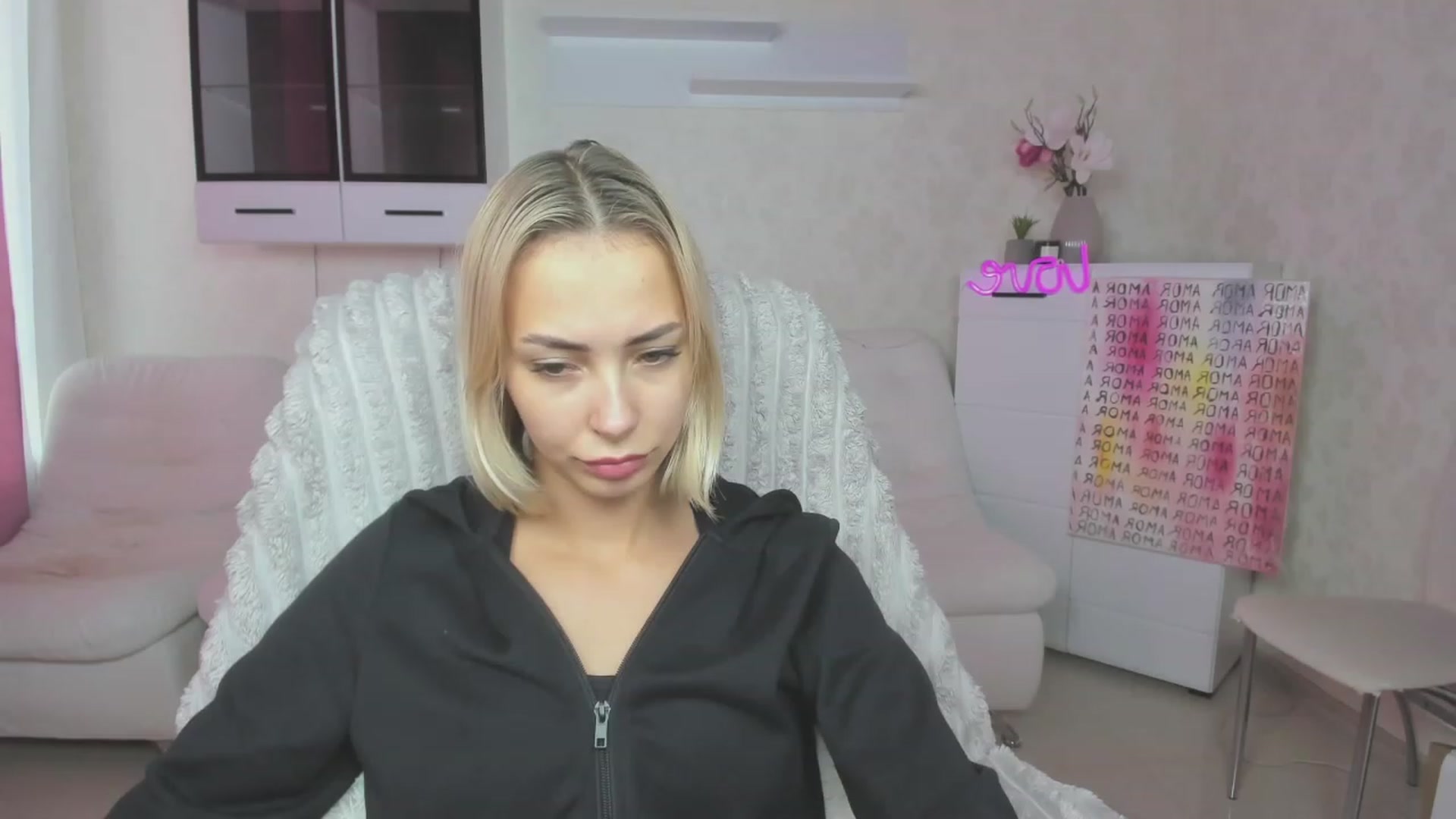 Gallery image thumbnail from Lady_lucky1's myfreecams stream on, 07/25/2023, 05:38 image 17 of 20