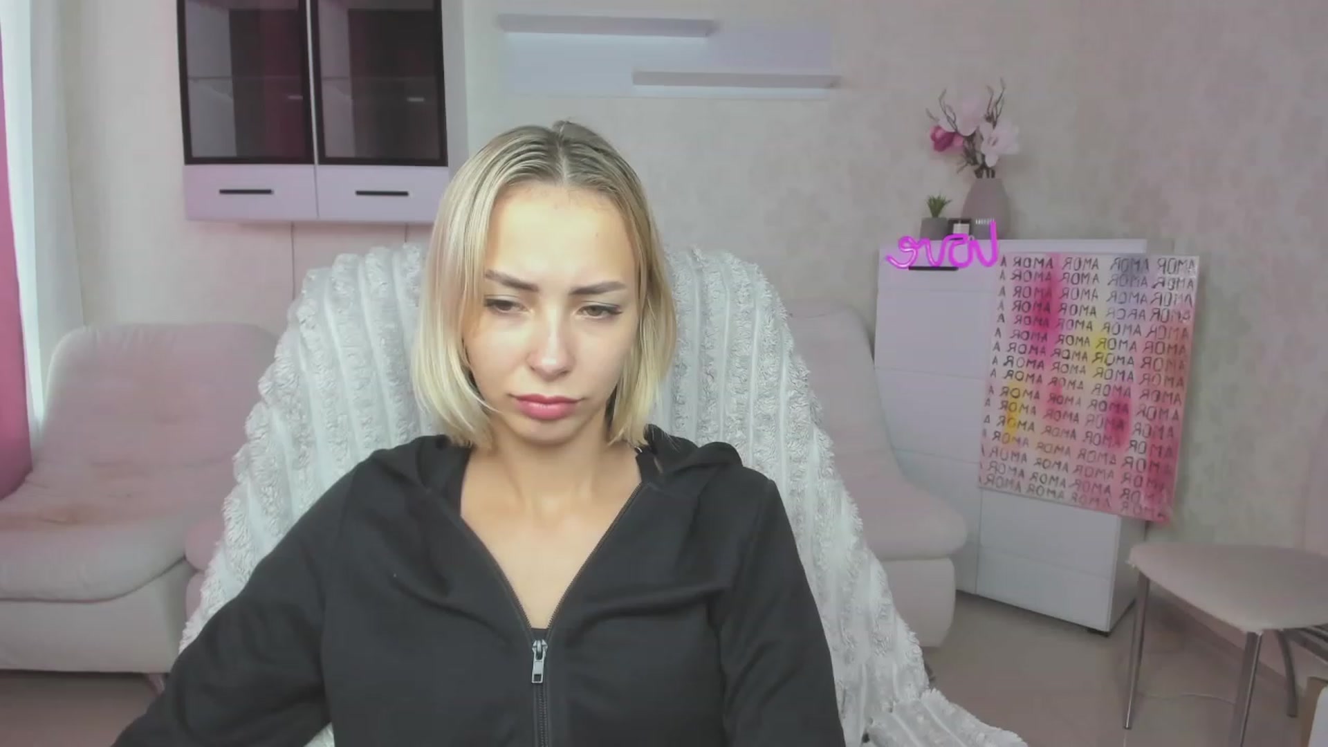 Gallery image thumbnail from Lady_lucky1's myfreecams stream on, 07/25/2023, 05:38 image 13 of 20