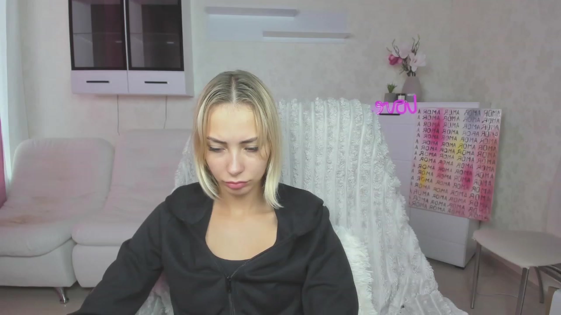 Gallery image thumbnail from Lady_lucky1's myfreecams stream on, 07/25/2023, 05:38 image 5 of 20