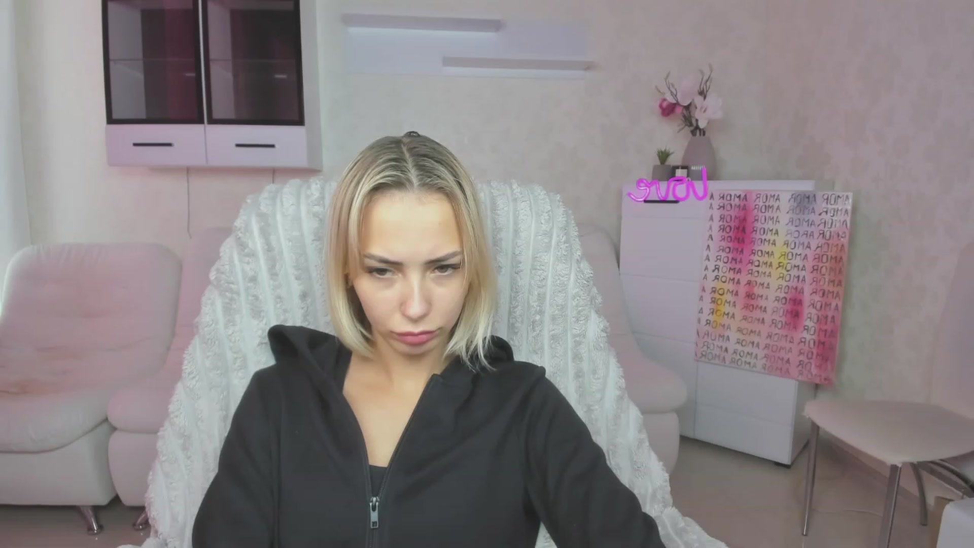 Gallery image thumbnail from Lady_lucky1's myfreecams stream on, 07/25/2023, 06:20 image 7 of 20