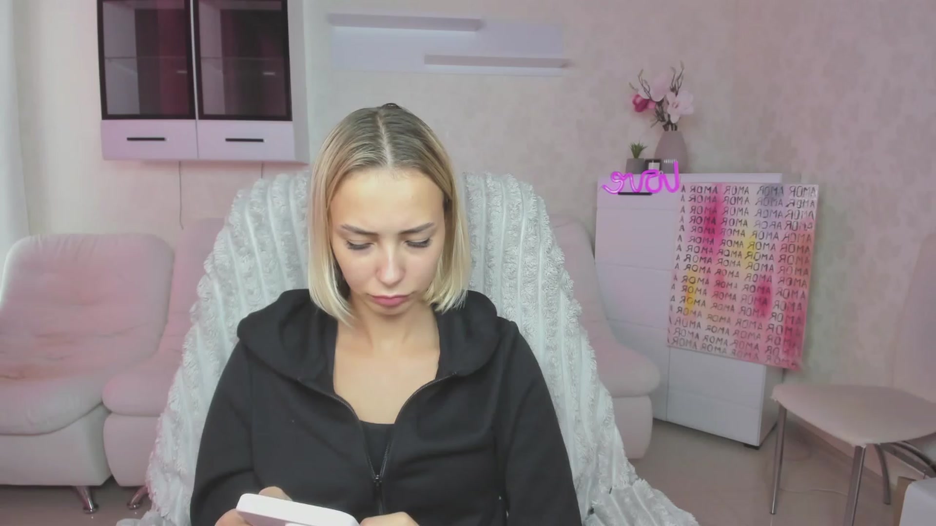 Gallery image thumbnail from Lady_lucky1's myfreecams stream on, 07/25/2023, 06:20 image 18 of 20