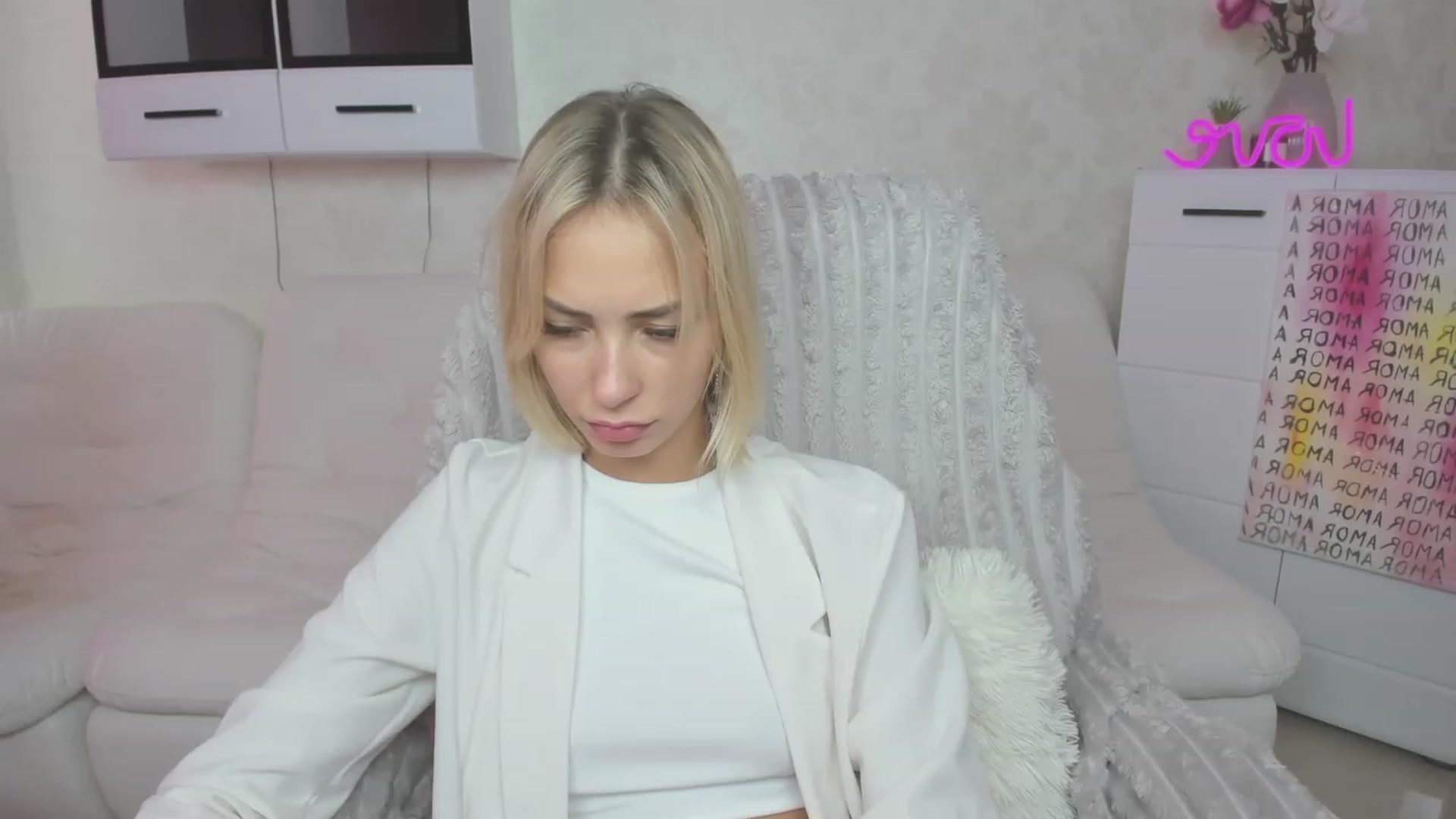 Gallery image thumbnail from Lady_lucky1's myfreecams stream on, 07/27/2023, 17:11 image 5 of 20