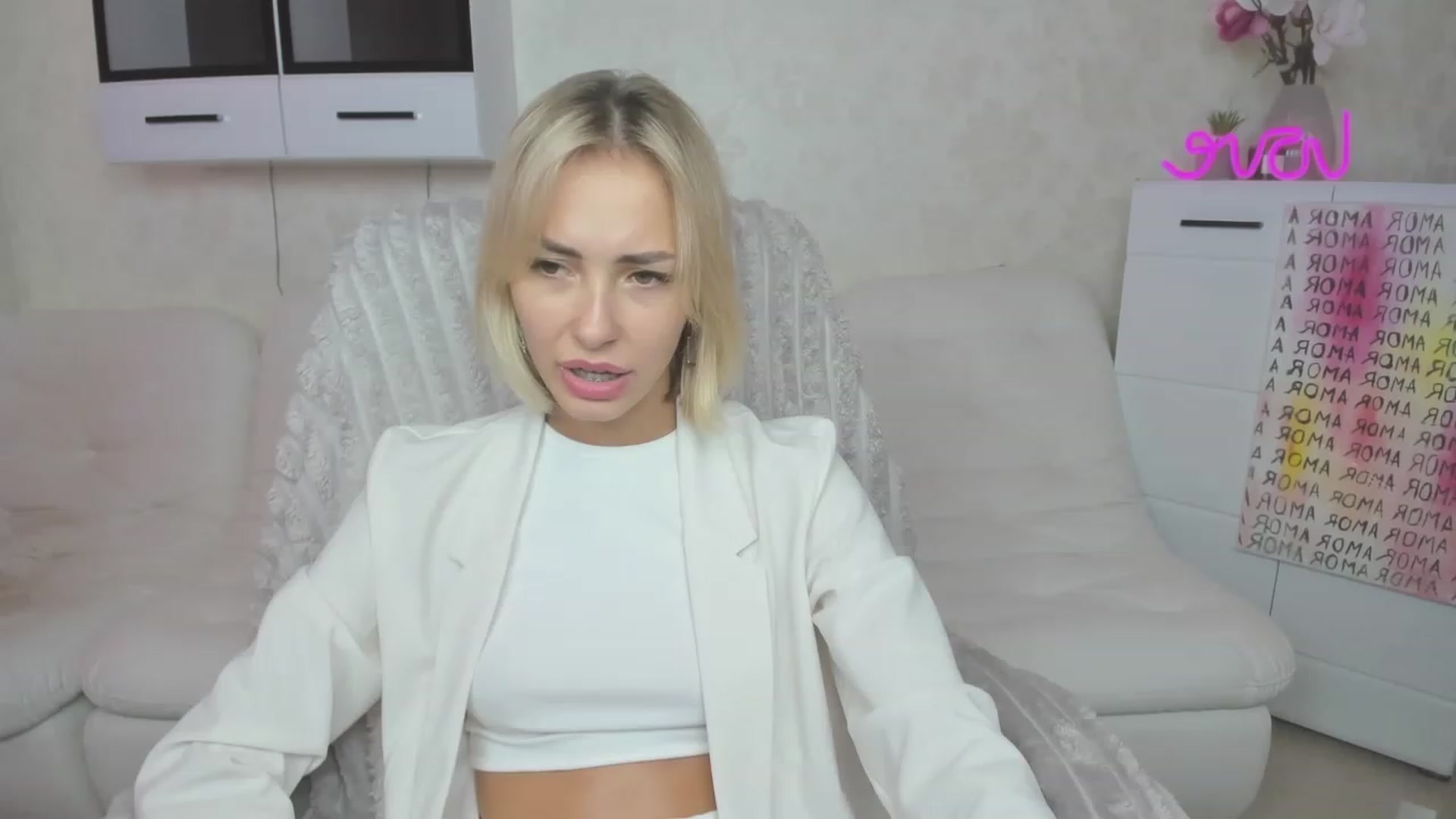 Gallery image thumbnail from Lady_lucky1's myfreecams stream on, 07/27/2023, 17:11 image 16 of 20