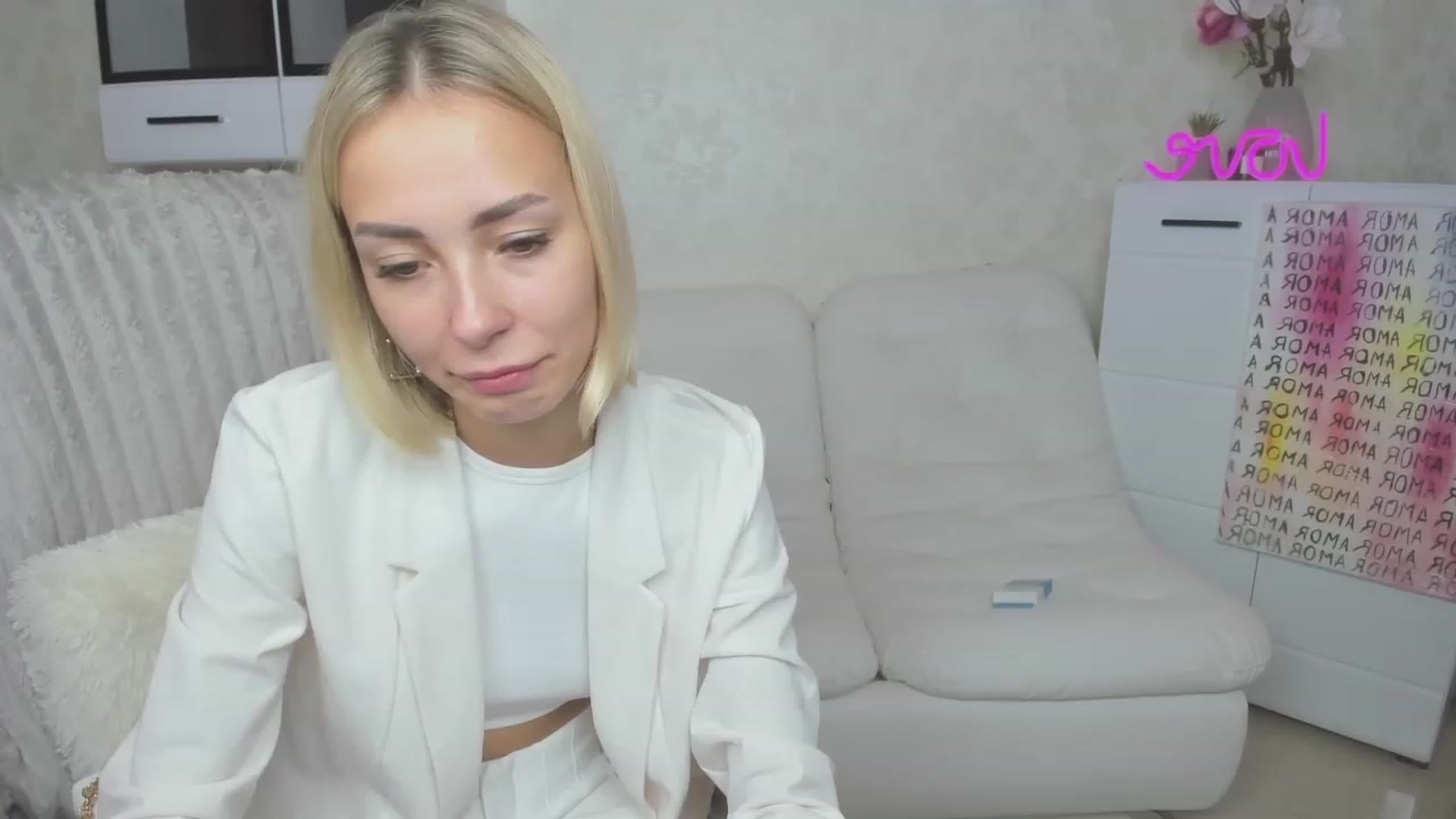 Gallery image thumbnail from Lady_lucky1's myfreecams stream on, 07/27/2023, 18:00 image 15 of 20